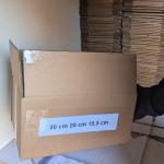 boite carton ouverte 30cm 20cm 15,5cm
